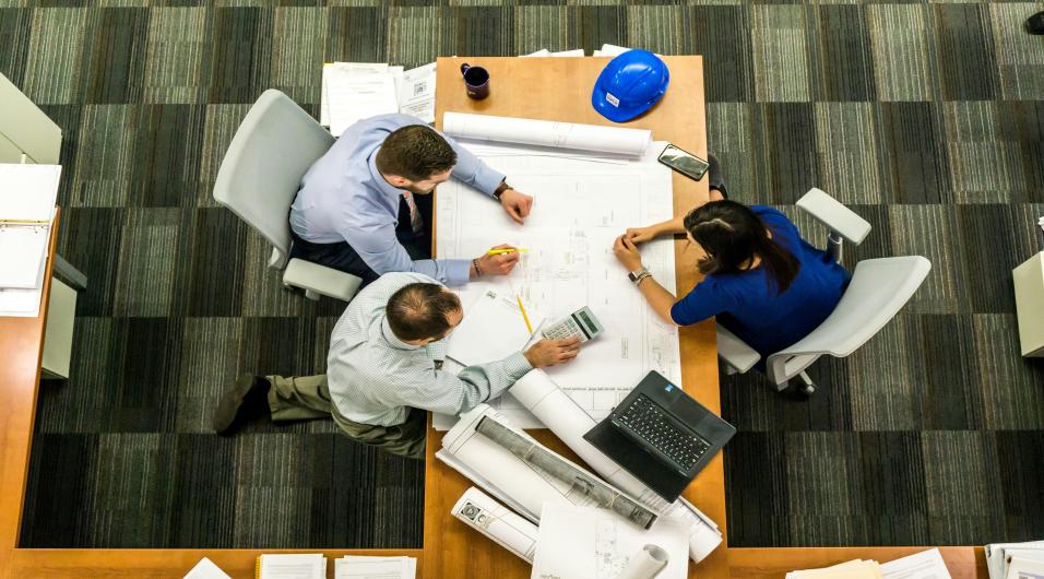 E-business Management E-business Management